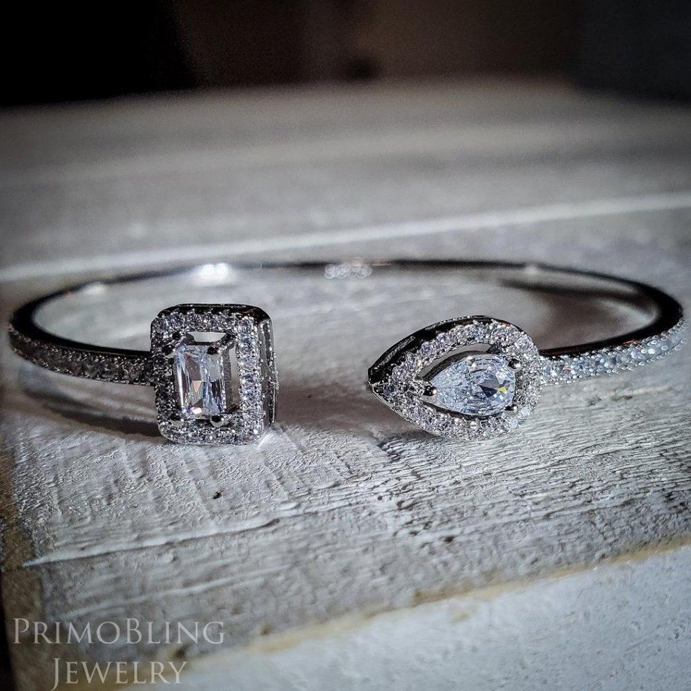 Beautiful Iced Out Ladies Bangle - Picture 3 of 4